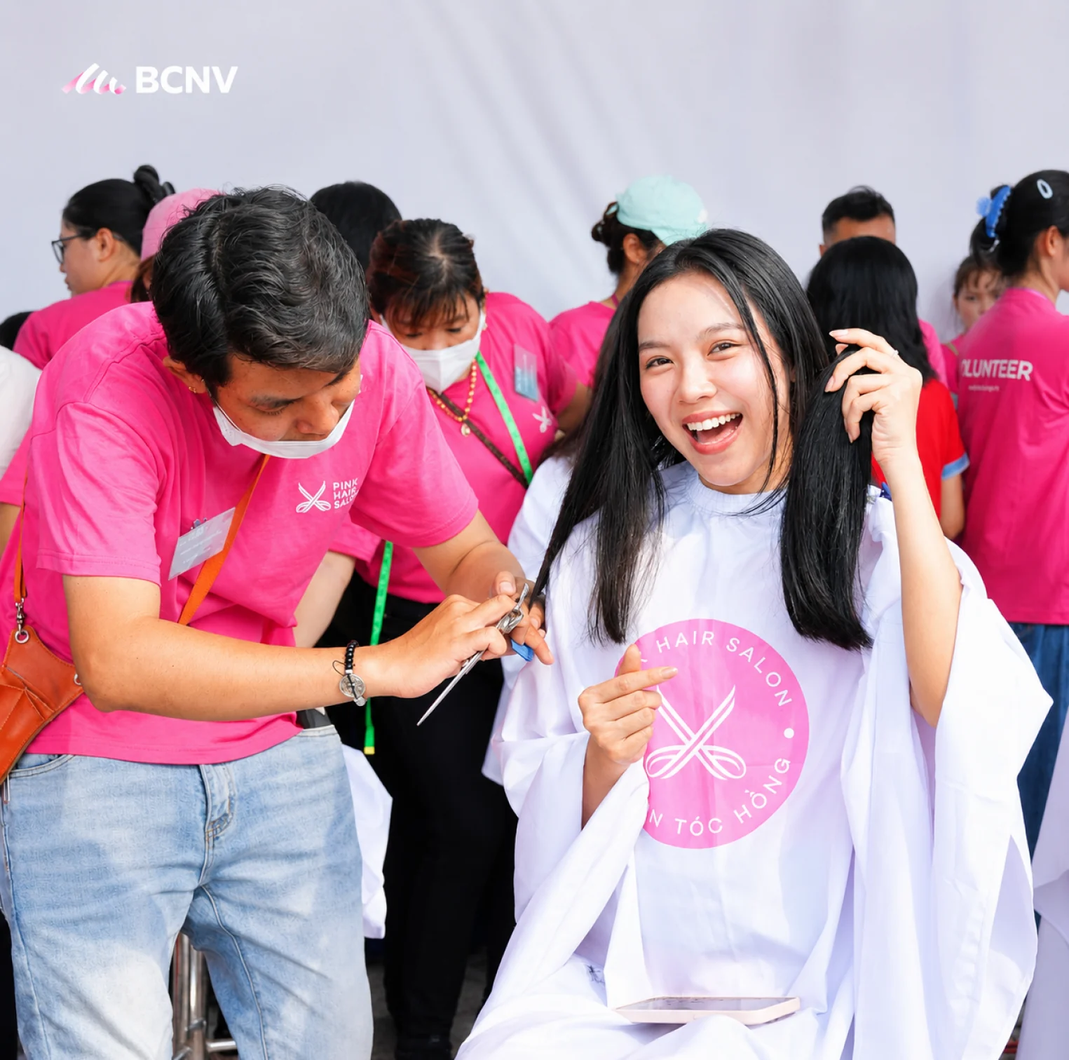 Hiến tóc cùng BCNV